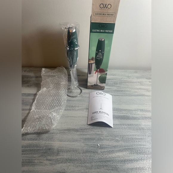 Electric milk frother - Picture 5 of 5